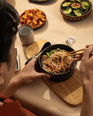 Chicken & Black Garlic Flavor Noodle Soup